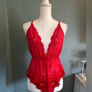 LA SENZA NWOT Red Lace Deep V Teddy Bodysuit SMALL